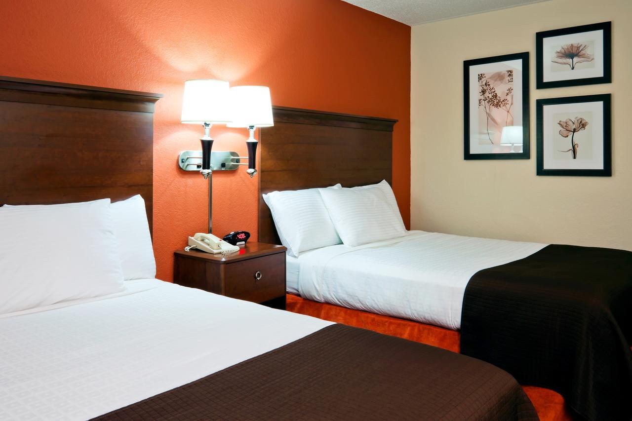 Hotel Comfort & New Lisbon